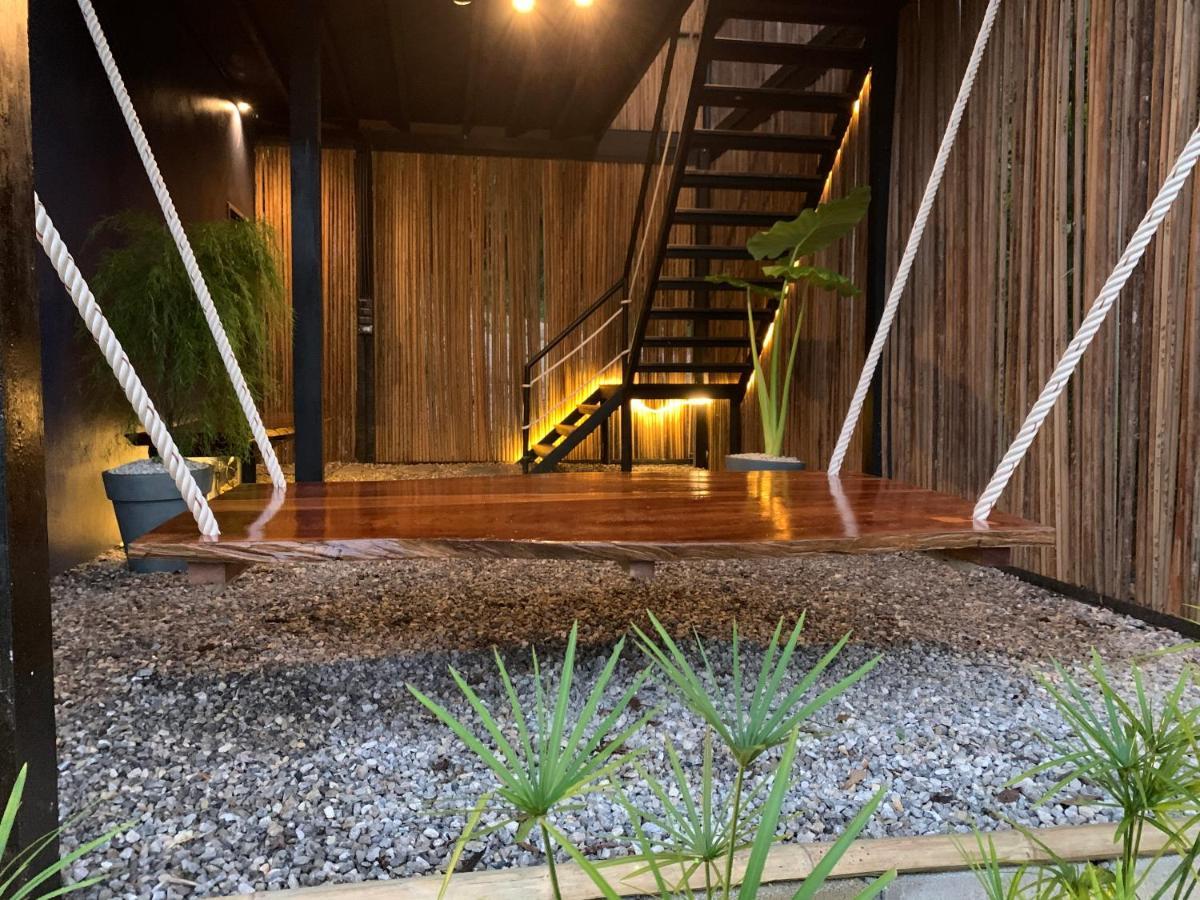 Hotel Tanoshi Glamping In Khao Sok Khao Sok National Park Exteriér fotografie