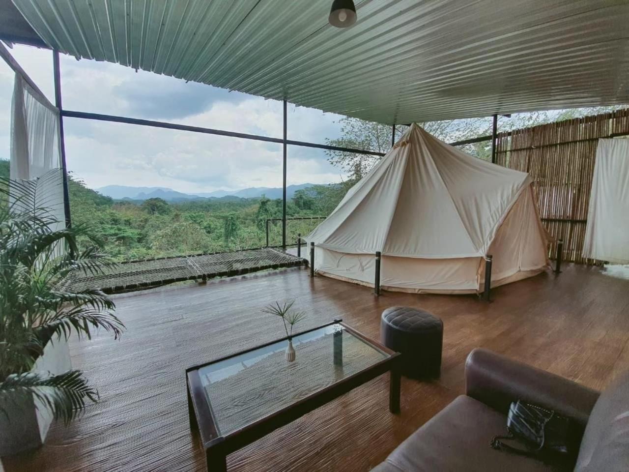 Hotel Tanoshi Glamping In Khao Sok Khao Sok National Park Exteriér fotografie